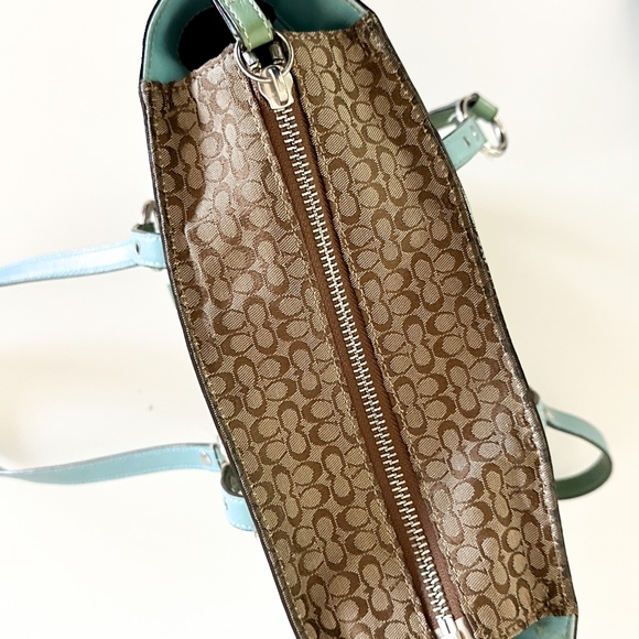 Coach Gallery Signature Jacquard Tan with Green and Patent Leather Satchel - Picture 10 of 12
